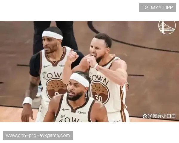 库里外线三分接连命中，勇士再次打出一波流
